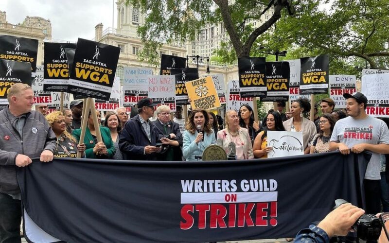 greve-dos-atores-roteiristas-wga-instagram_fixed_large
